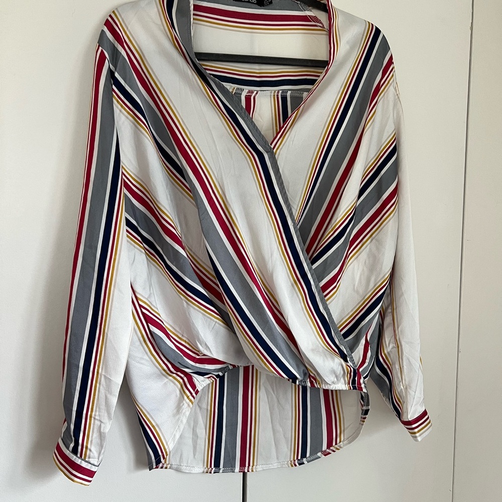 LIKE NEW Boohoo Stripe Wrap Front Blouse